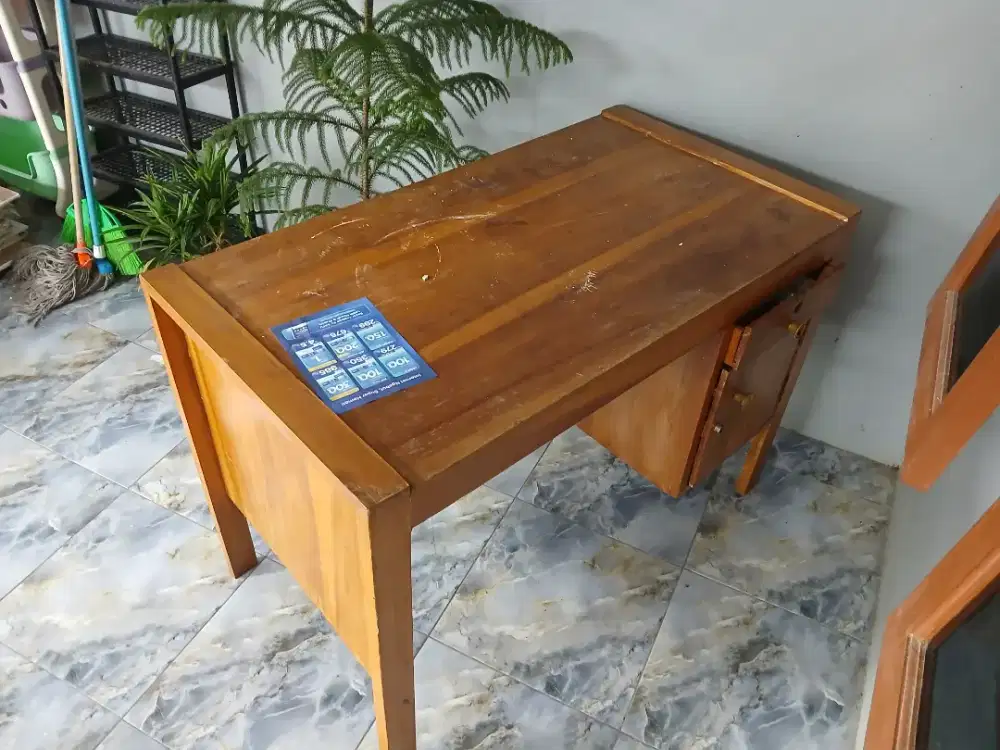 Meja belajar harga murah