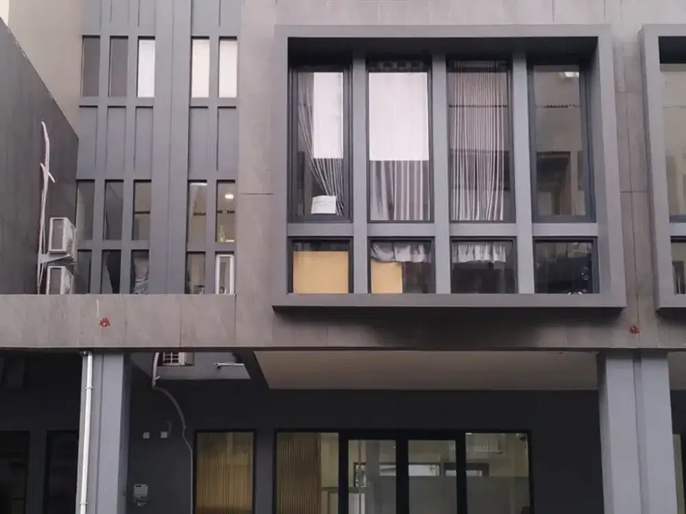 DIJUAL RUKO BSD CITY DELREY BUSINESS TOWN 3 LANTAI ALFRESCO