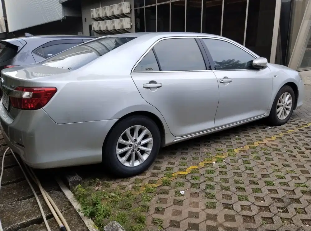 Toyota Camry 2013 Bensin