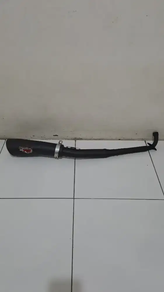 Knalpot Racing Merk R9 untuk Shogun 125R Shogun SP