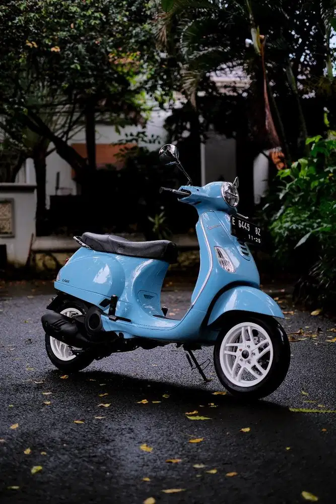 PIAGGIO VESPA LX 125 IGET FACELIFT 2021 TERMURAH BISA KREDIT