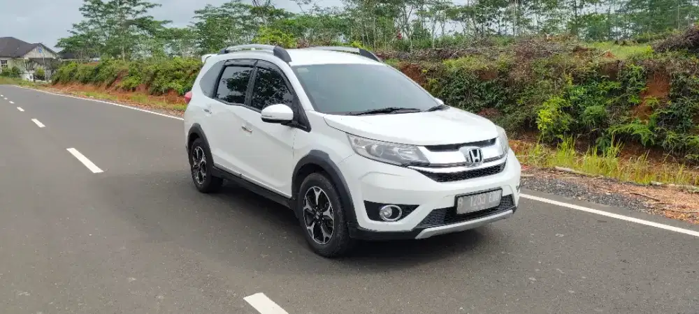 Honda BR-V tipe E autometic 2016