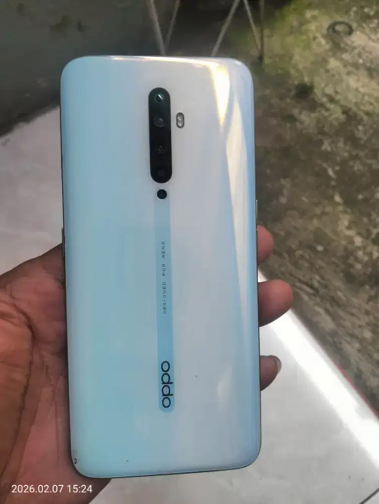 Hp Reno 2f ram 8+3 /128 gb