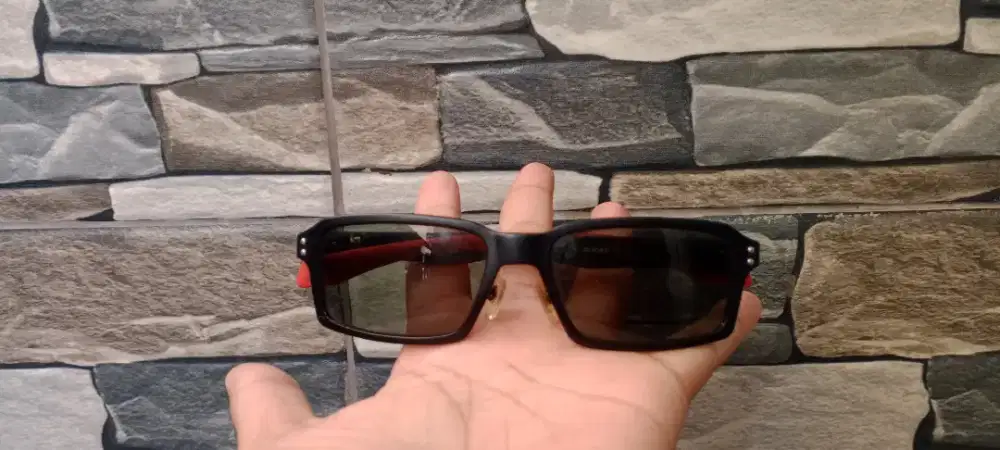 Oakley frame fat cat  Ducati kacamata