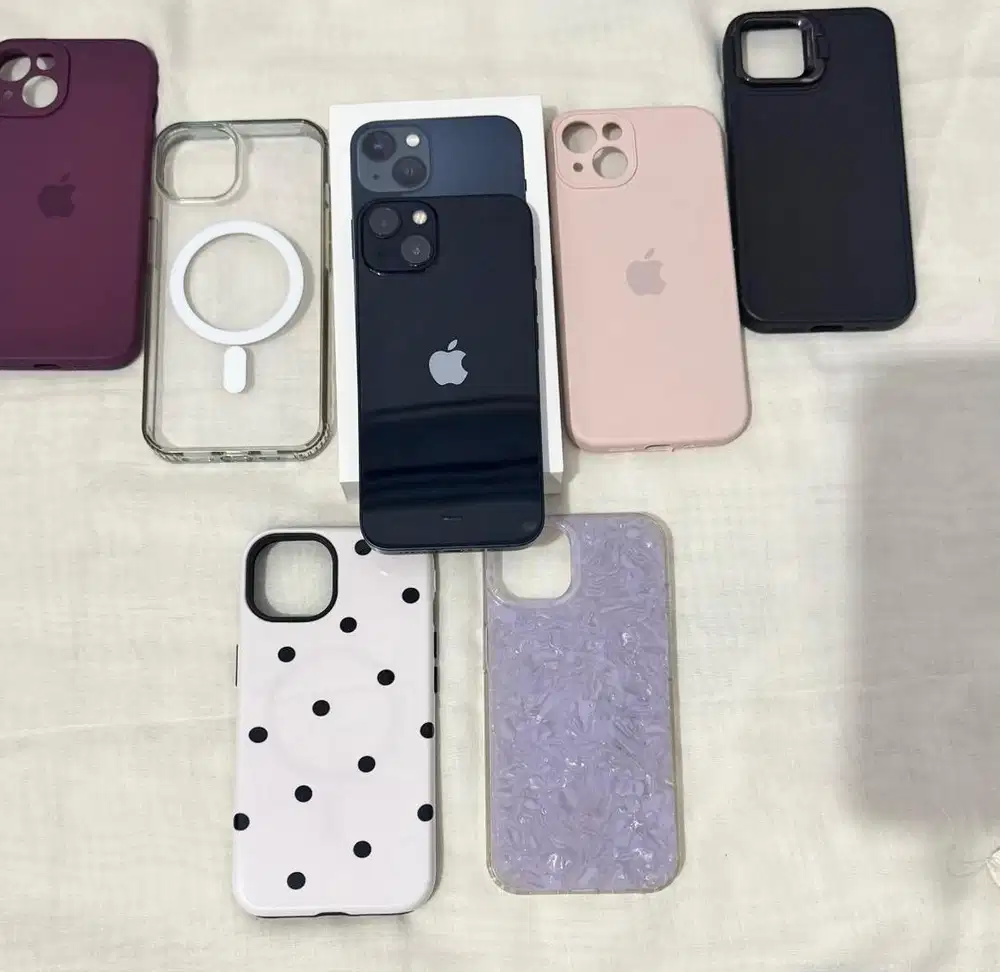 Iphone 13 128GB Midnight Resmi iBox - Mulus No Minus Fullset