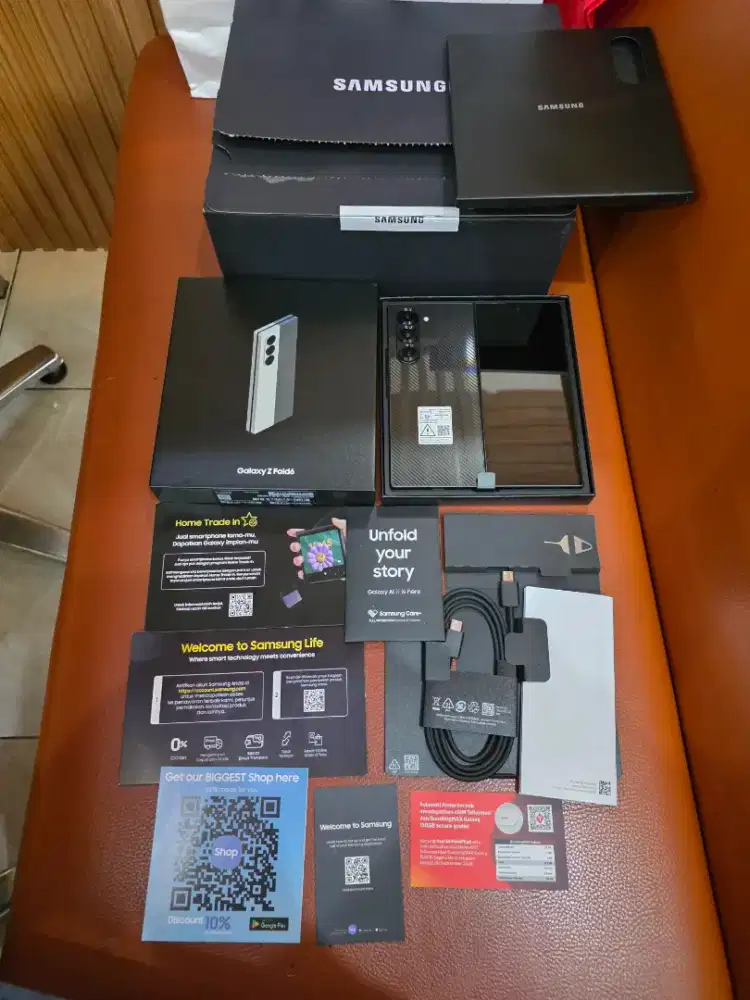 Fold 6 12/256 crafted black(ex hadiah kantor tahun lalu unit open box)