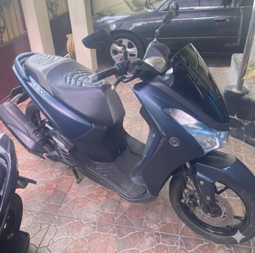 Yamaha lexy s keyless biru, tahun 2019