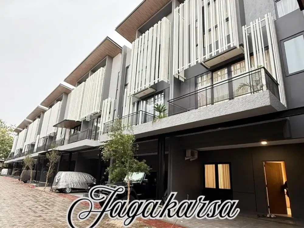 RUMAH MEWAH DALAM TOWNHOUSE JAGAKARSA 5 MENIT KE TOL ANDARA