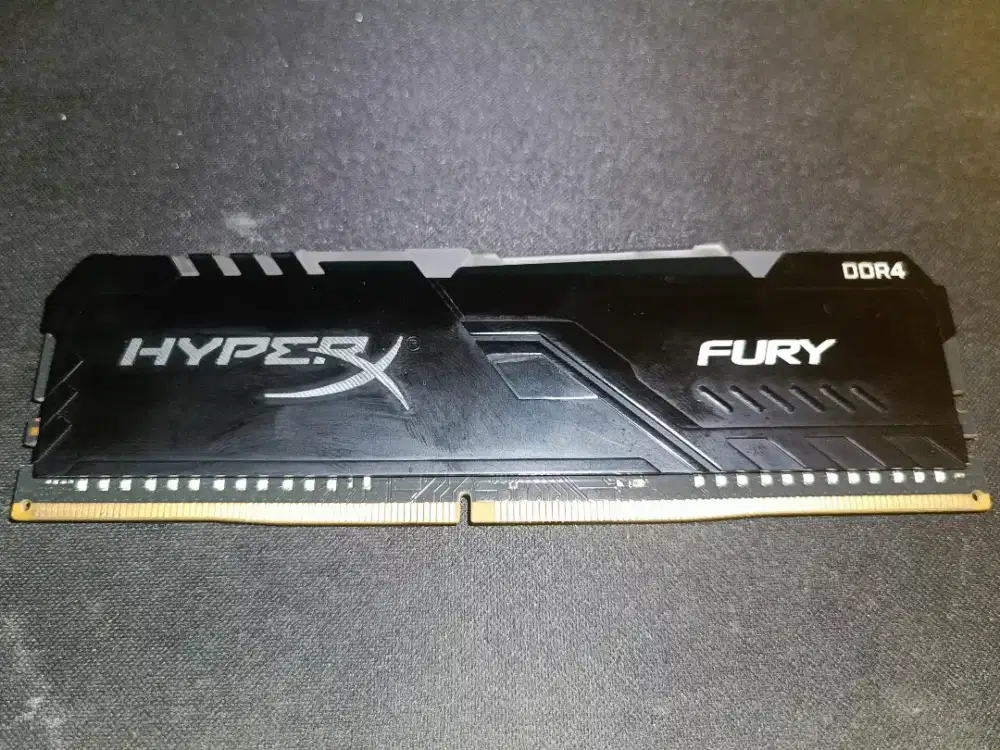RAM KINGSTON HYPERX FURY RGB 8GB DDR4 3200MHZ