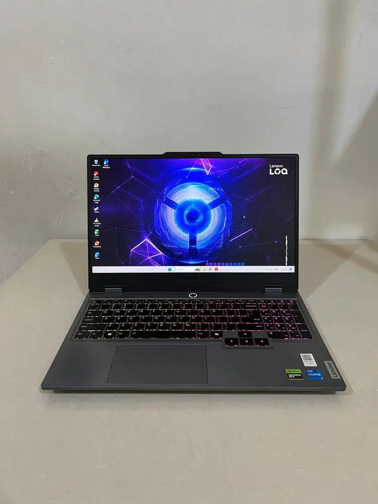 Laptop Lenovo LOQ 15IRX9