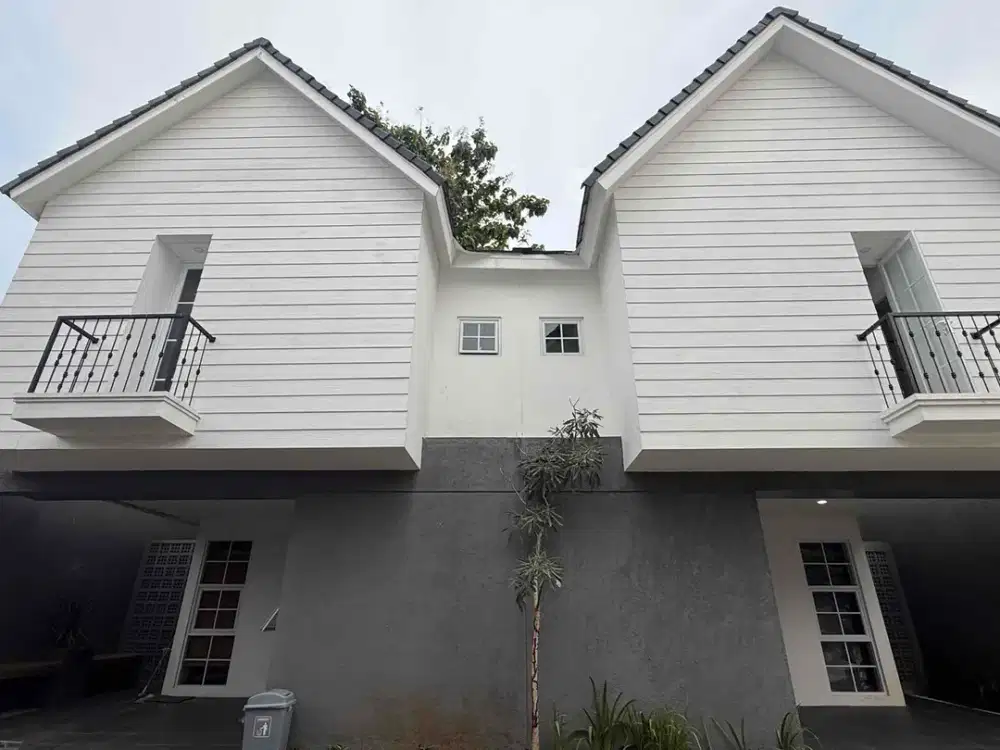 Rumah Mewah 2 Lantai Komplet di Kawasan Elite Mega Cinere, Konsep ala Rumah di Swiss