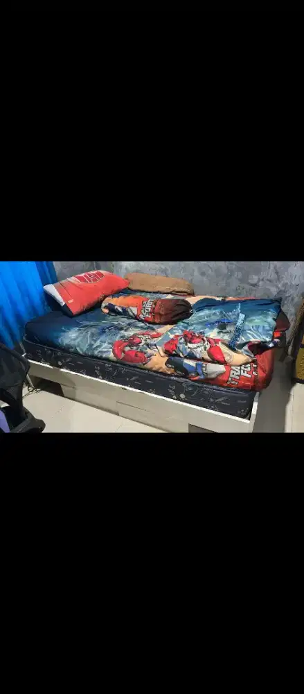 Jual 1 set ranjang anak UK 120x200 cm dan lemari 2 pintu