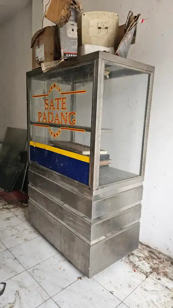 Etalase Gerobak Jualan Lemari Alumunium