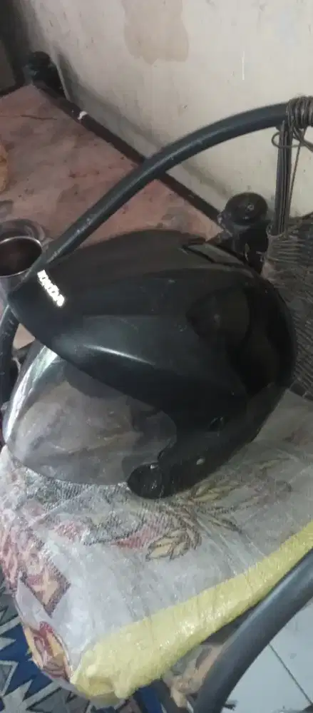 Helm Honda sudah dicuci lumayan kondisi bekas