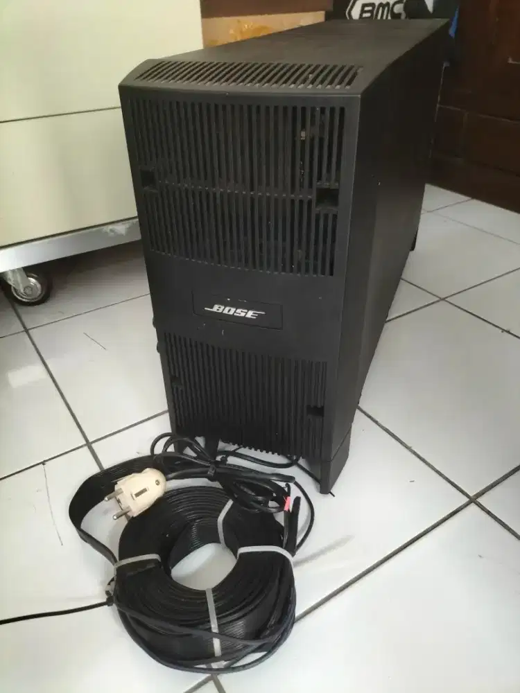 Subwoofer bose acustic