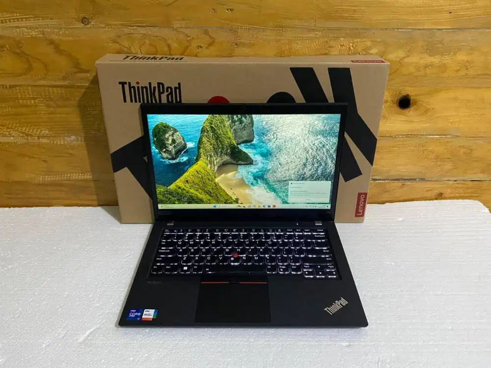 Lenovo ThinkPad T14 Gen 2 | i7 1185G7 | RAM 16GB | SSD 256GB | FHD |