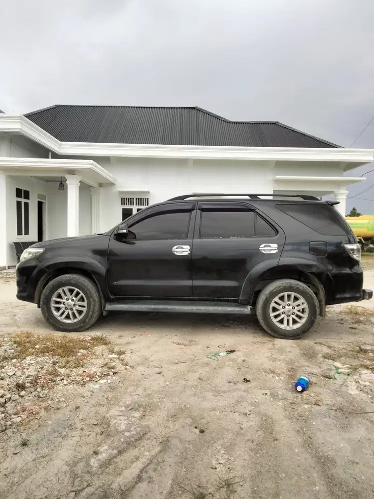Toyota Fortuner 2012 Diesel
