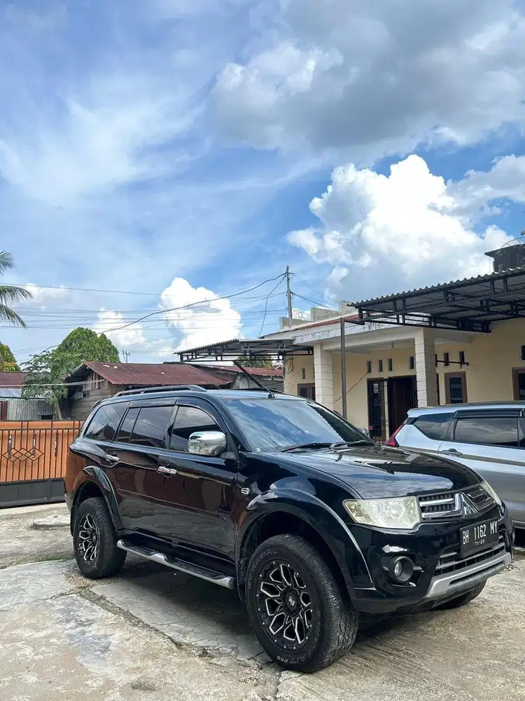 pajero exceed 2014 metik