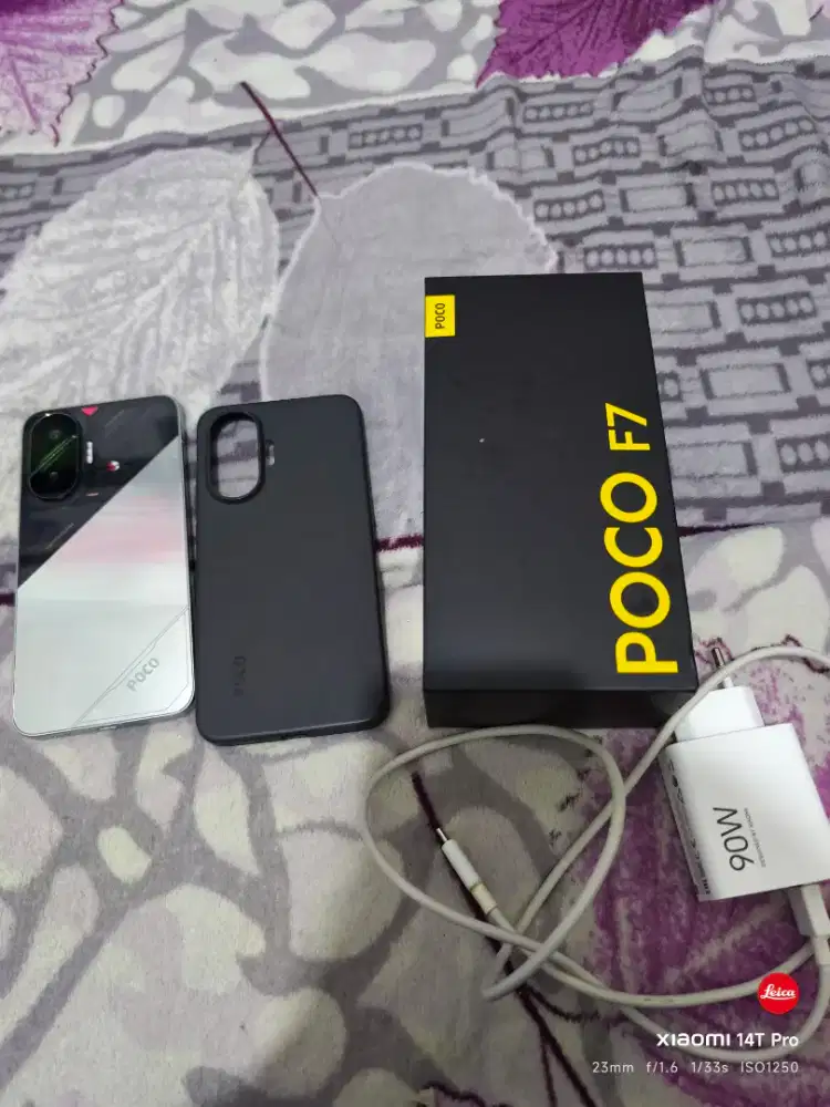 Poco f7 12/512 fulset pemakaian
