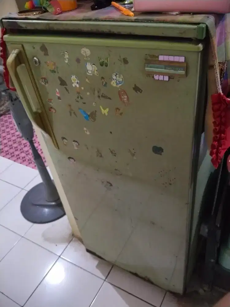 Jual cepat Kulkas bekas