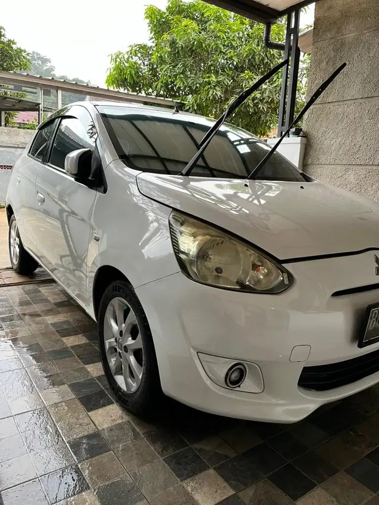 Dijual mitsubishi mirage 2013