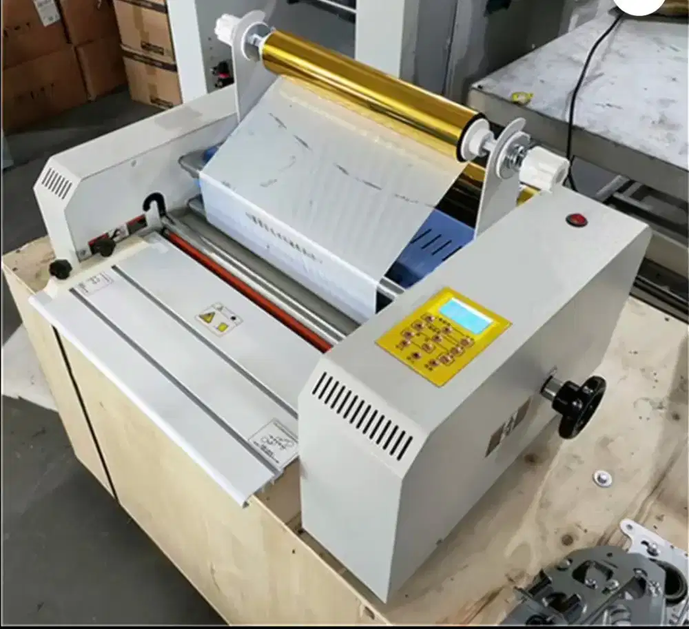 Mesin laminating Foil