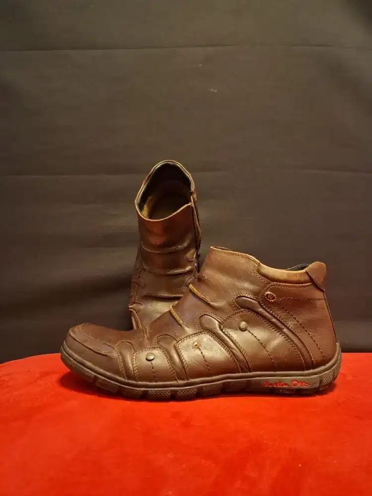 Sepatu Kulit Justin Otto