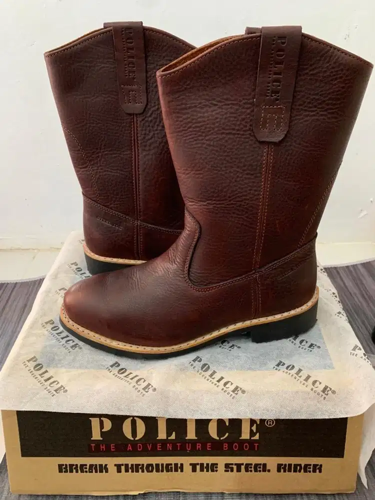 Sepatu Safety Police