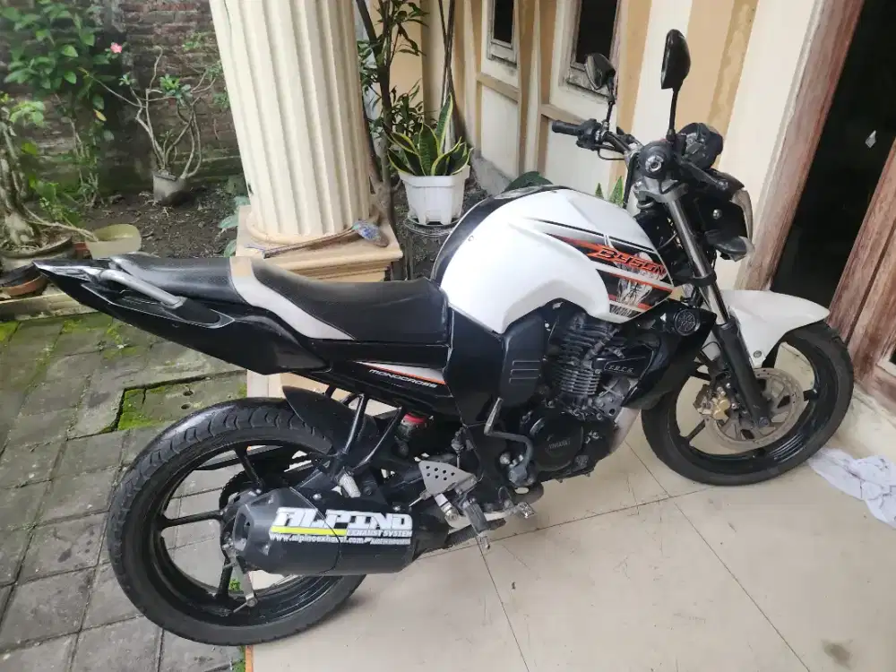 Byson 150cc putih 2012 Gbm