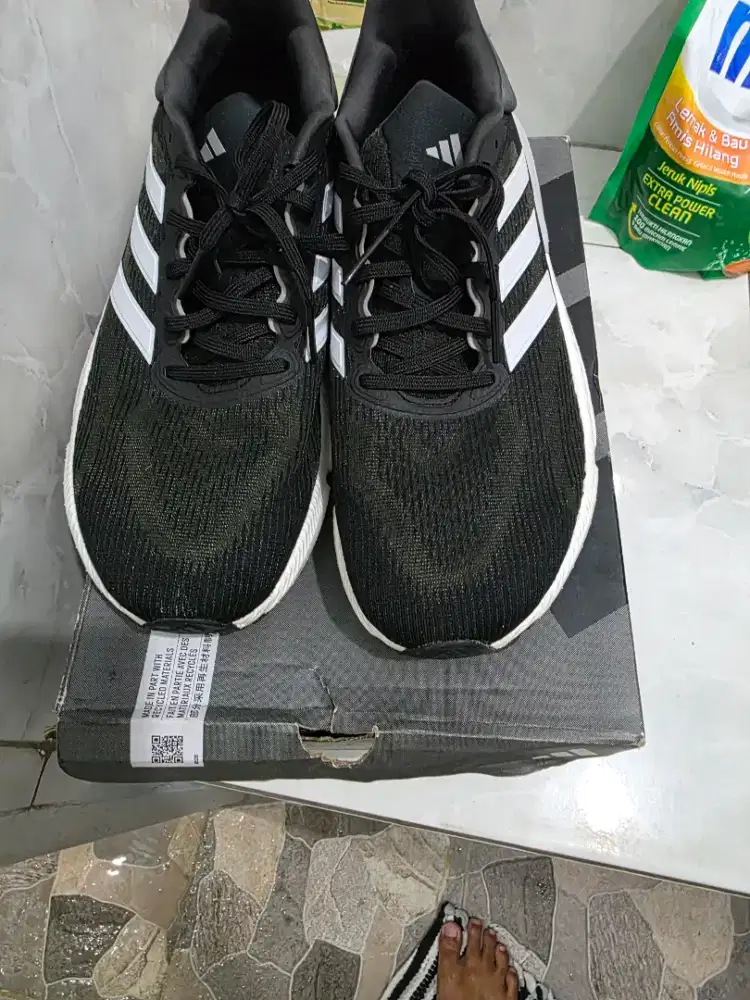 Adidas solarboost size 43