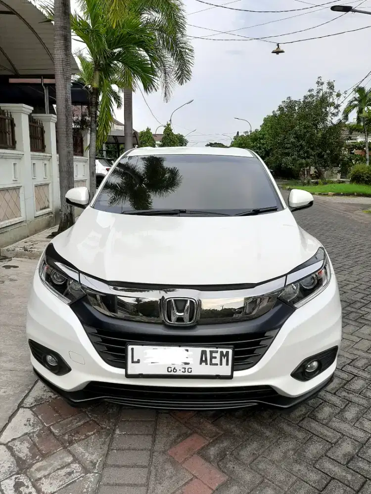 Honda HR-V E CVT 1.5  2020 Putih V-Kool Plat L