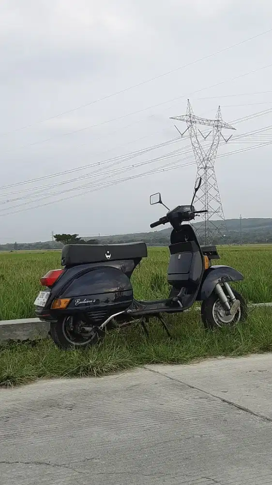 PIAGGIO VESPA EXCLUSIVE 2 SURAT LENGKAP PAJAK ON