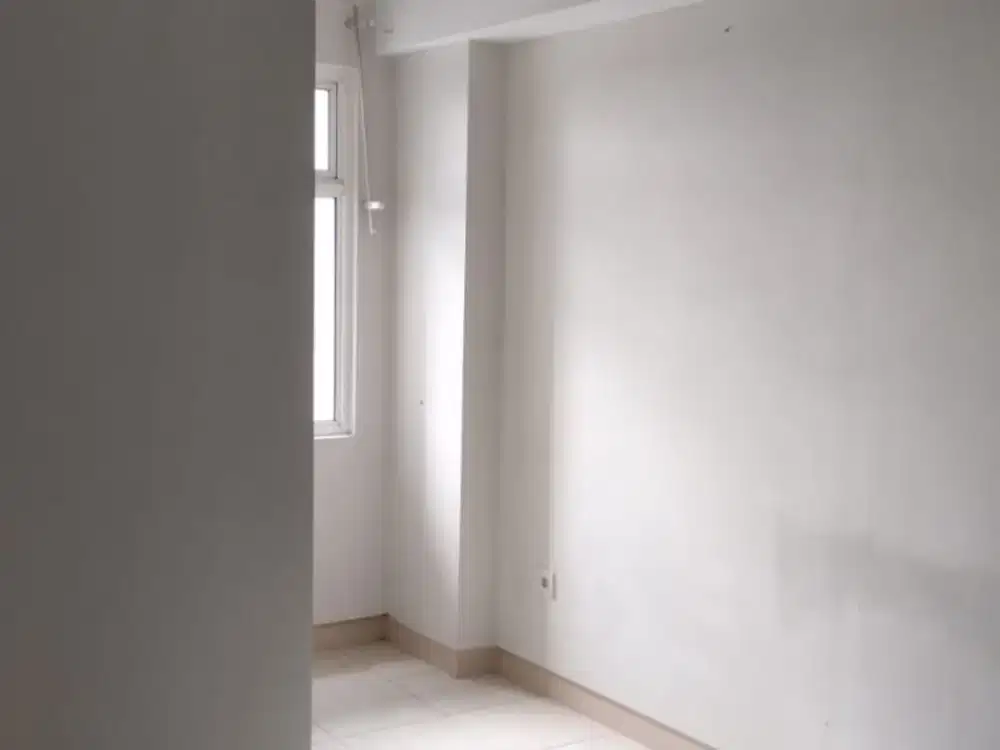 Disewa Apartement Springlake 2 BR Kosongan Murah Ada Kitchen Set Di Pusat Kota Bekasi