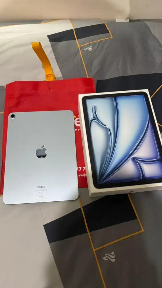 Ipad air m2 11 inci / 11