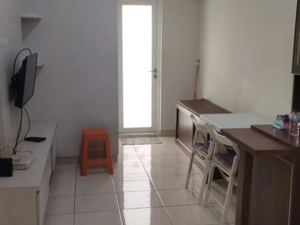 Disewa Apartement Springlake 2 BR Furnish Lengkap Siap Huni Lantai Rendah @Sumbek
