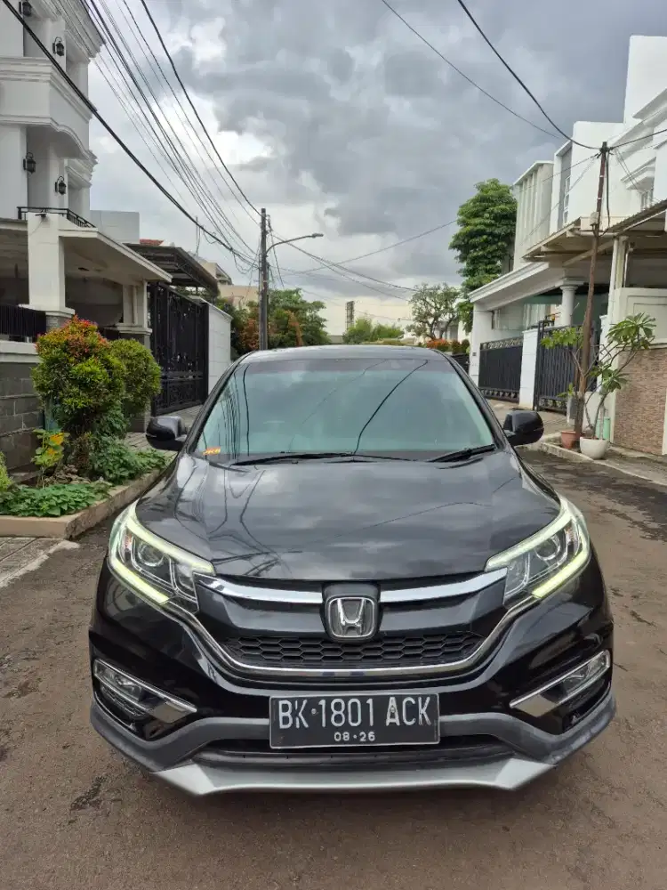 LOW KM!! CRV 2.4 PRESTIGE AUDIO FENDER