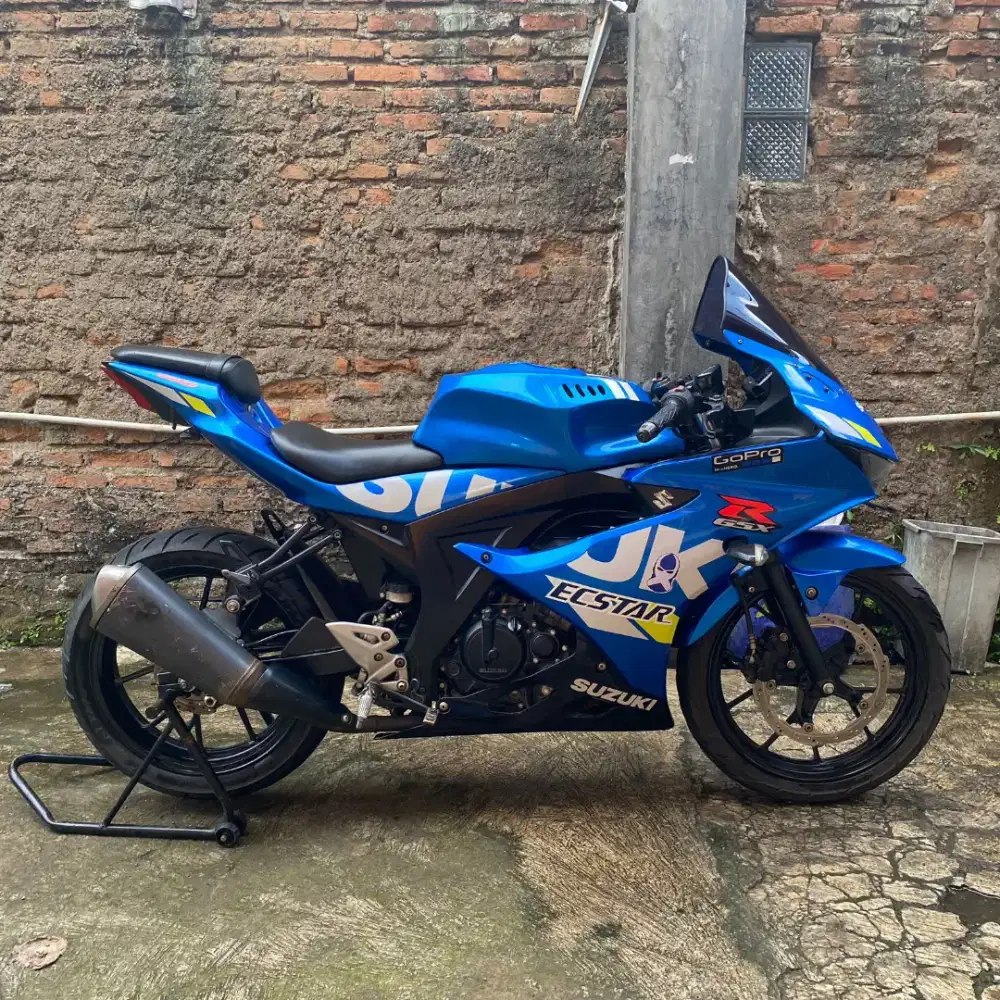 Suzuki gsx 150 tahun 2020