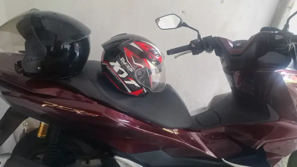 Pcx roadsyn burgundy