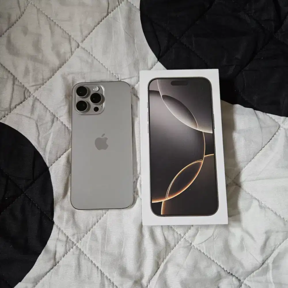 iPhone 16 Pro Max 256 GB Second iBox masih garansi