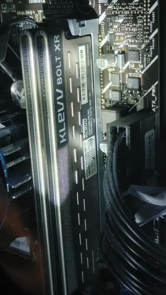 Ram DDR4 klevv bolt 3600 16gb x 1