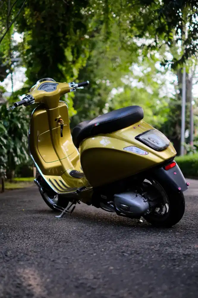 PIAGGIO VESPA SPRINT 150 IGET FACELIFT 2019 TERMURAH BISA KREDIT