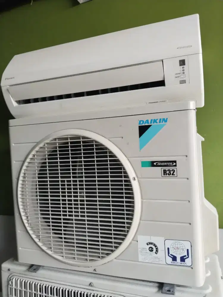 Ac daikin thailand inverter 1 pk r32 jual plus pasang barang ori
