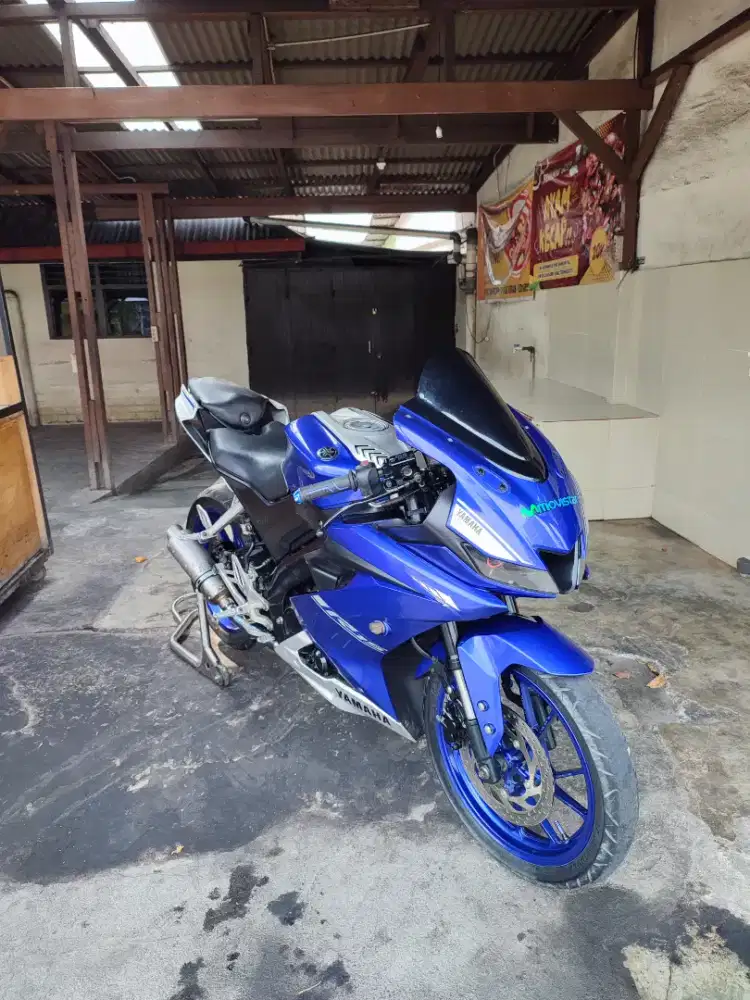 DIJUAL YAMAHA R15 V3