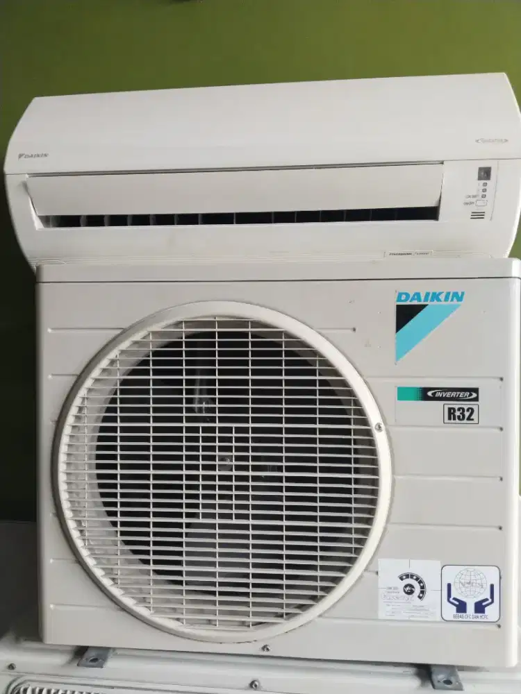 Ac Daikin thailand 1 pk r32 jual plus pasang barang ori