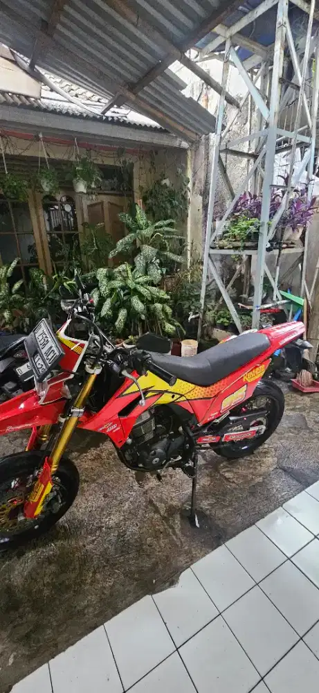 DIJUAL CRF 150 L SIAP PAKAI KOTA BANDUNG NEGO DIKIT