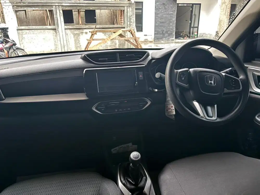 Honda BR-V 2023 Manual, Pajak Hidup & Surat Lengkap