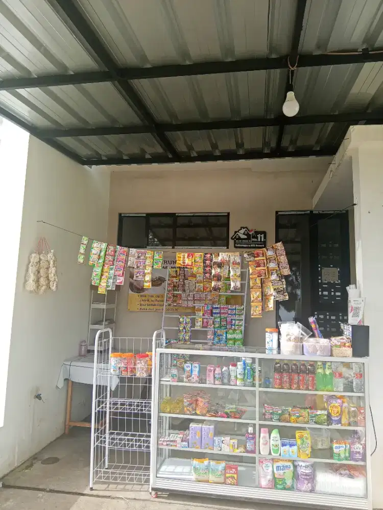 Estalase sama paket warung