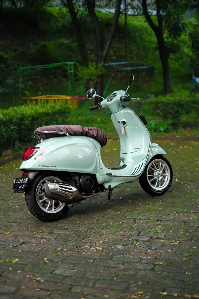 PIAGGIO VESPA PRIMAVERA 150 IGET FACELIFT 2022 TERMURAH BISA KREDIT