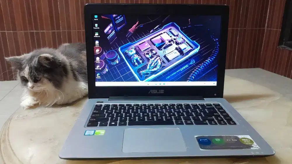 Laptop Asus X456 core i5 Ram 8GBDDR4 ssd240GB Nvidia Geforce930MX GEN7