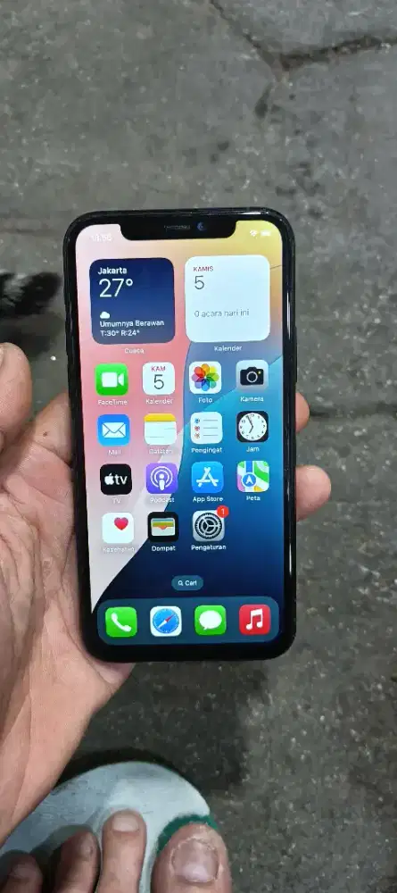 Iphone 11 pro.  256 gb inter